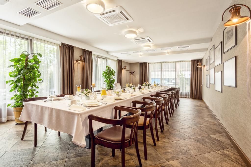 Hotel Silvia Gold Gliwice Ngoại thất bức ảnh